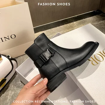 2022 нови Дамски ботильоны от естествена кожа 22-25 см, горната част на ръката от телешка кожа, модерните обувки със страничен цип, катарамата на колана си, къси ботуши, обувки за жени