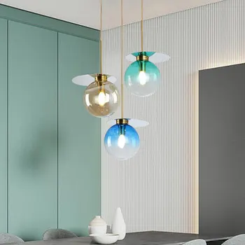 Скандинавска креативна градиент стъклена топка полилей Ресторант Бар спалня съвременно изкуство цветен led стъклен полилей с една глава