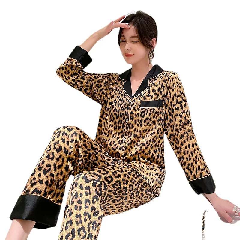 Изображение /upload/12750-5/Жена-леопардовый-пижамный-комплект.jpg
