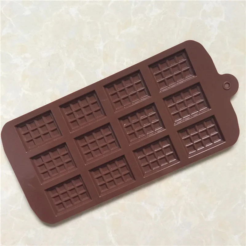 Изображение /upload/1308-4/12-дори-силиконови-форми-за-шоколад.jpg